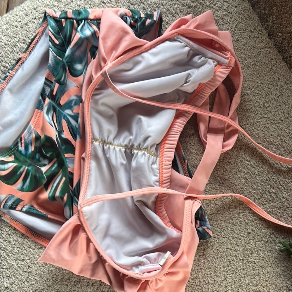 Pink Ruffle Bikini with Tropical Leaf Print - Picture 5 of 15